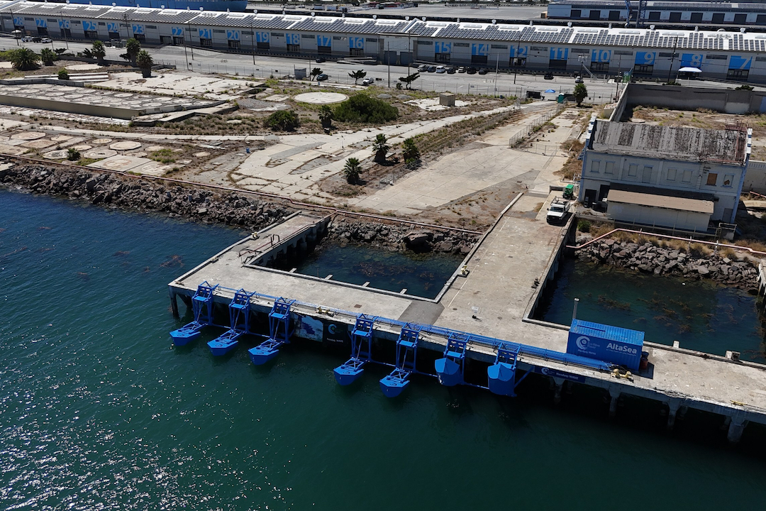 The Ocean Power Technology That Needs No Offshore Construction