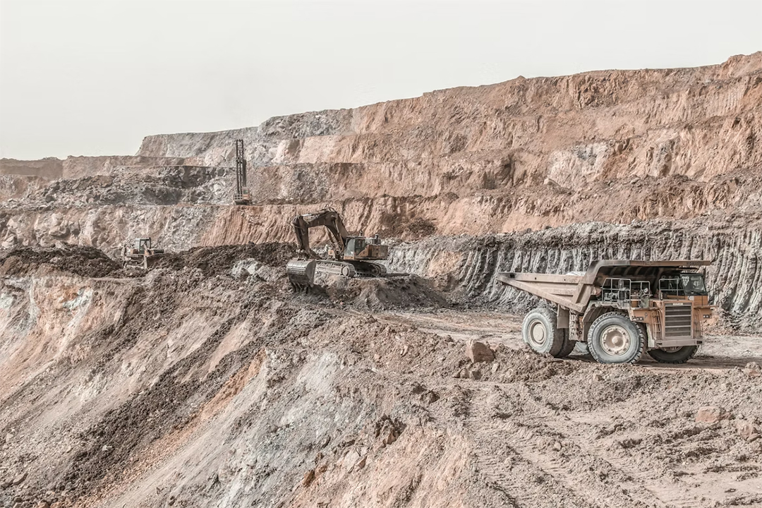 Critical Minerals Weekly: Washington Acts While China Tightens Supply Chains