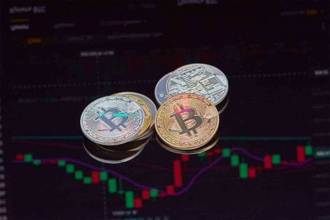 GENIUS Act Deadline, CLARITY Act Vote: Crypto’s Big Week Unpacked