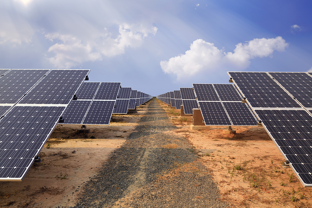 Cadiz Expands Solar-Hydrogen Deal as Eos Energy Wins Golden Dome Contract